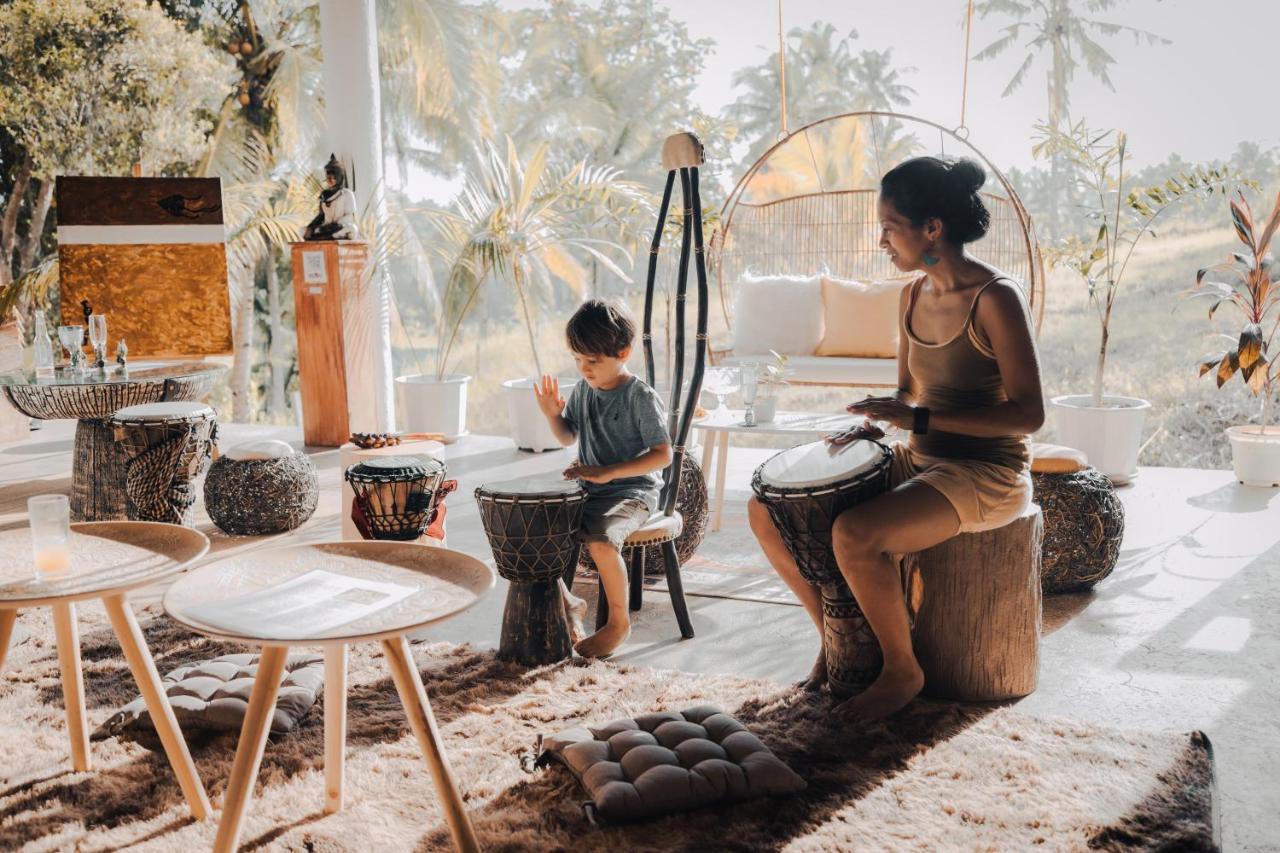 The Living Room Siargao ゼネラル・ルナ エクステリア 写真