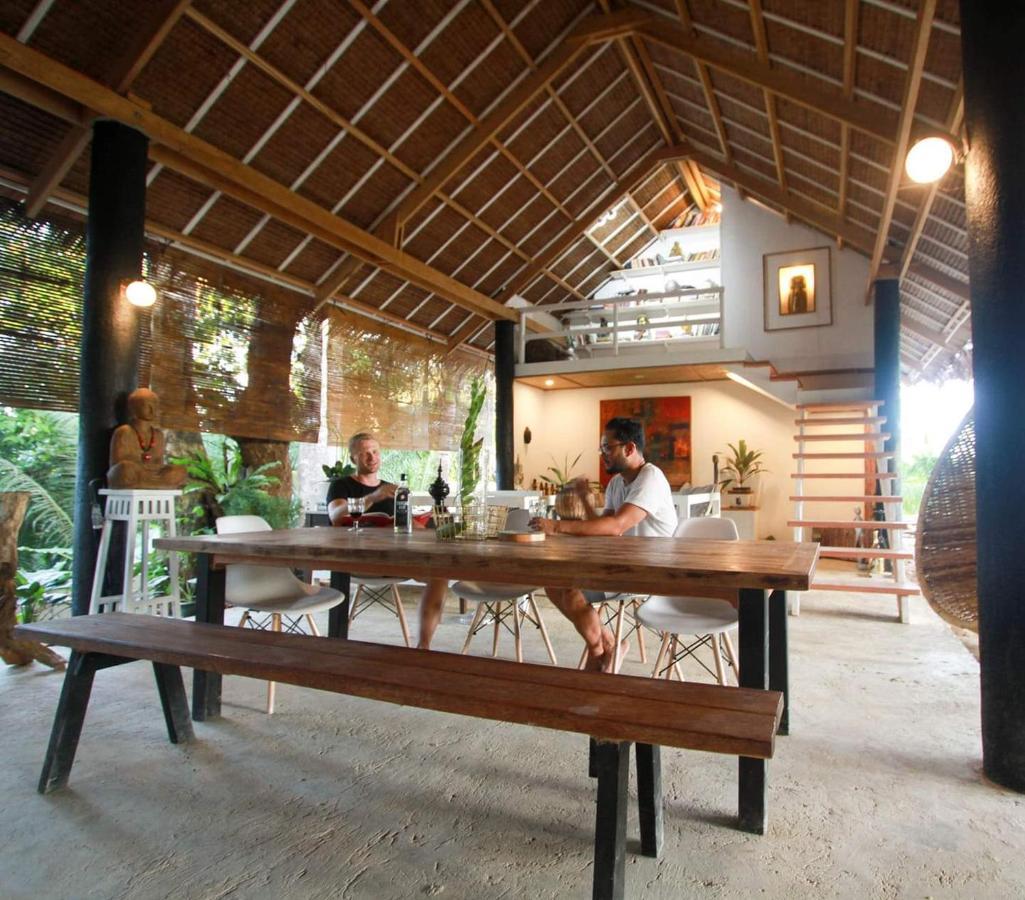 The Living Room Siargao ゼネラル・ルナ エクステリア 写真
